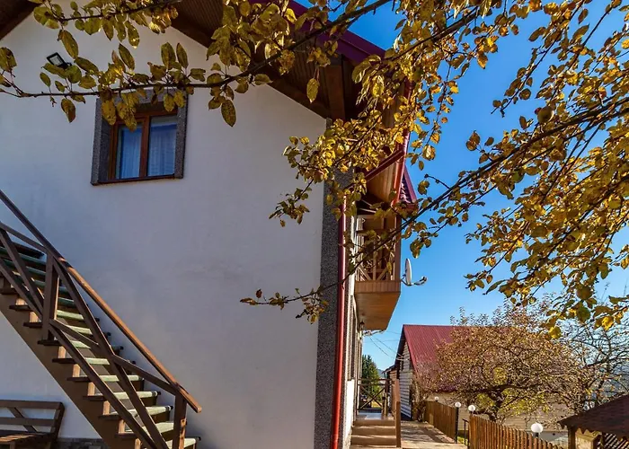 Smerichka Hotel *