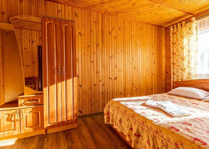 Hotel Smerichka *