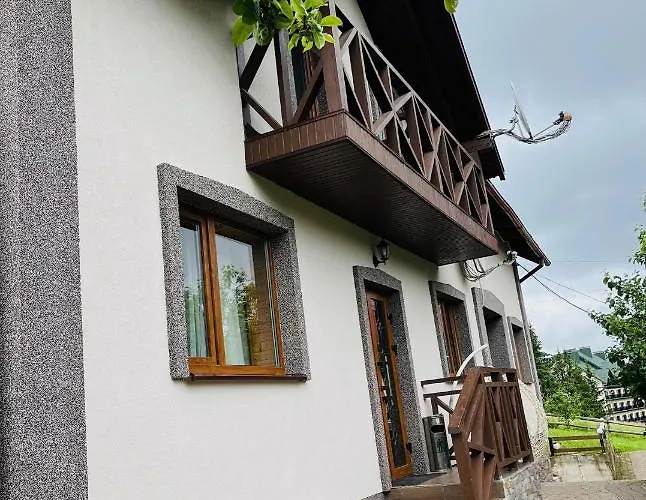 Smerichka Hotel *