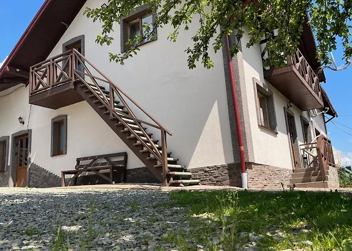 Hotel Smerichka *